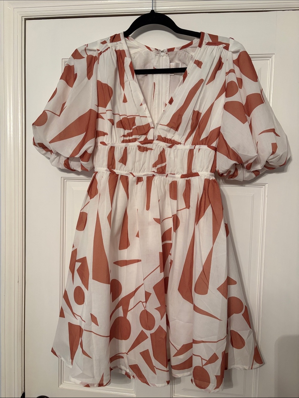 Women's Rust Abstract Print Puff-Sleeve Mini Dress